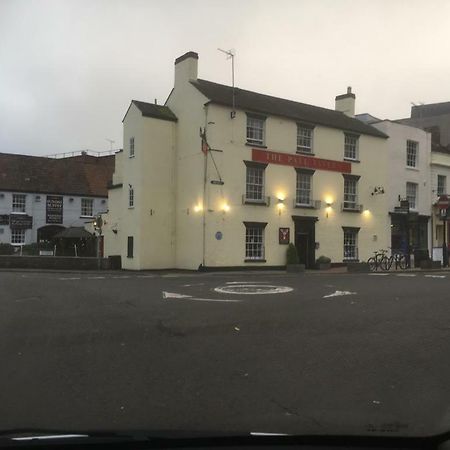 The Pall Tavern Hotel Yeovil Bagian luar foto