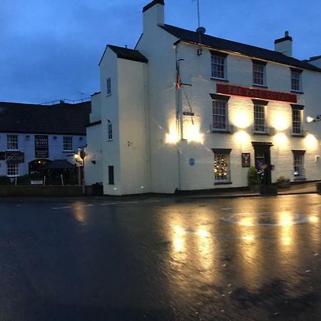 The Pall Tavern Hotel Yeovil Bagian luar foto